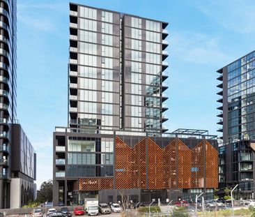 Modern and convenient! - Photo 6