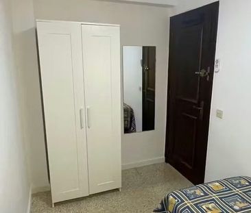 Calle Cristóbal de Virués, Málaga, Andalusia 29014 - Photo 4