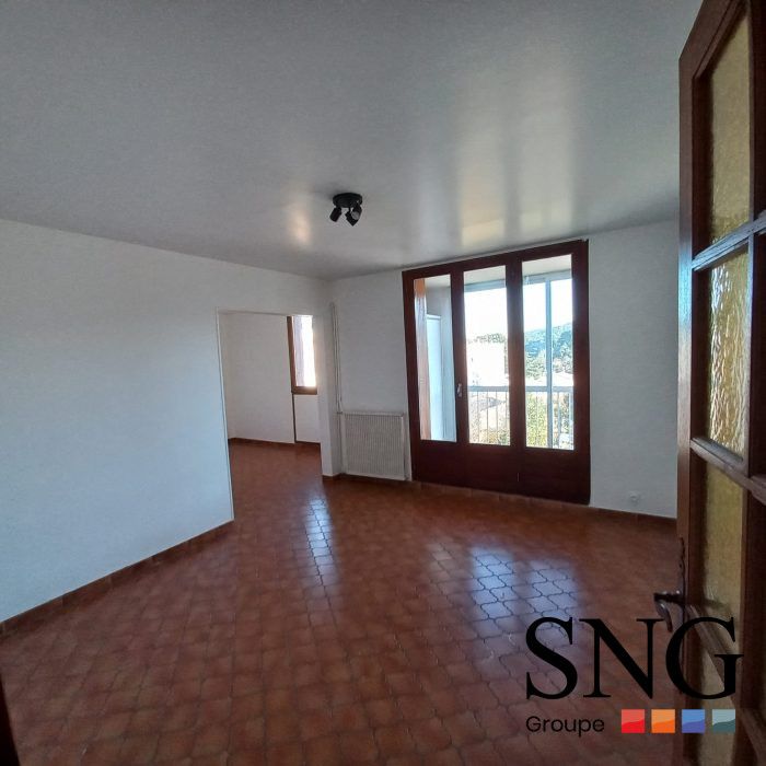 T3/4 AVEC CAVE - Photo 1