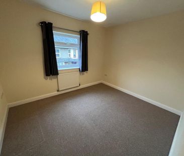 2 bedroom house to rent - Photo 3