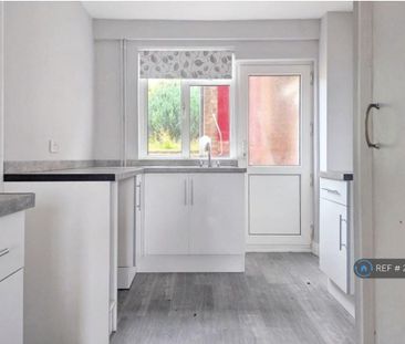 4 bedroom terraced house to rent - Photo 2