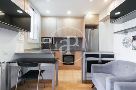 Apartment for rent on Sepúlveda Street - Photo 2