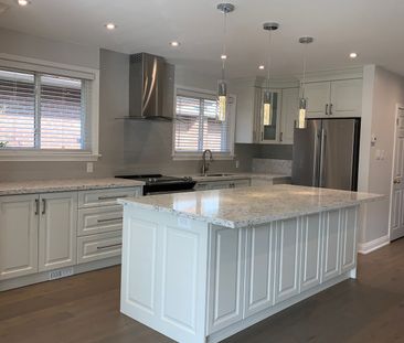 For Lease - 54 Graylee Avenue Unit# Main, Toronto, Ontario - Photo 3