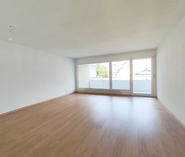 Helle 5.5-Zimmer-Wohnung mit Balkon in Spiez - Photo 3