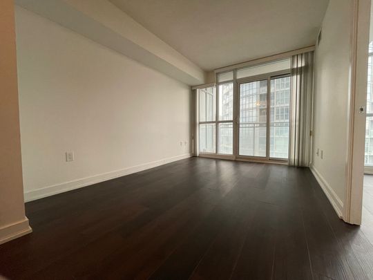 For Lease - 15 Iceboat Terrace Unit# 2610, Toronto, Ontario - Photo 1