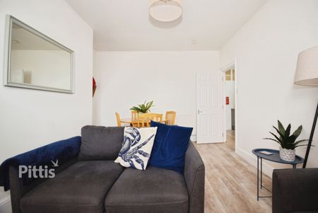 2 bedroom apartment to rent - Photo 3