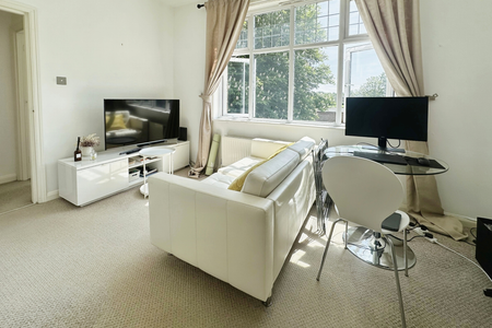 Camborne Road - Photo 3