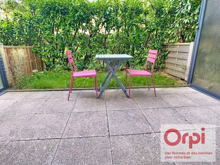 Location Appartement 1 pièce Meublé 26m² ISSY LES MOULINEAUX 92130 - Photo 2