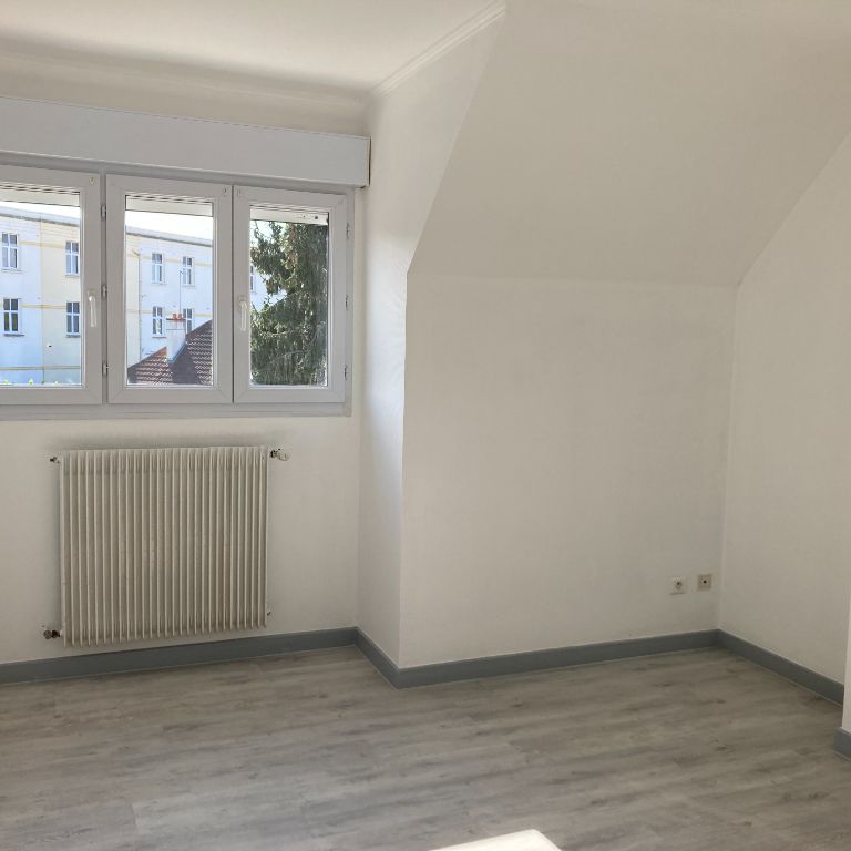 Location Appartement 3 pièces 61m² - Photo 1