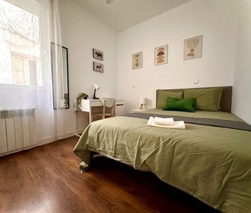 Calle de Lavapiés, Madrid, Community of Madrid 28012 - Photo 6