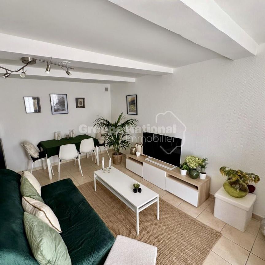 MAISON DE VILLAGE TYPE 2 ENSUES LA REDONNE, - Photo 1
