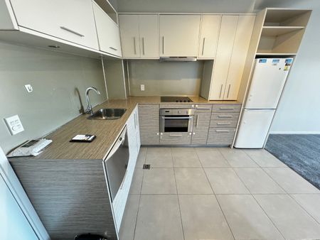 Albany - Modern Apartment Centrally Located - Photo 5