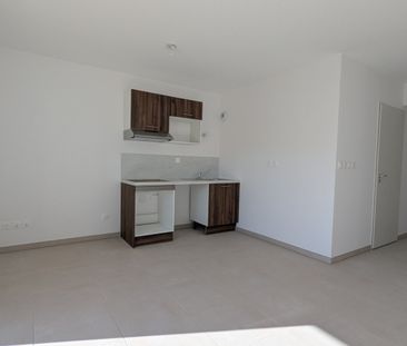 Location Appartement 1 pièce 29m² MONTEUX 84170 - Photo 1