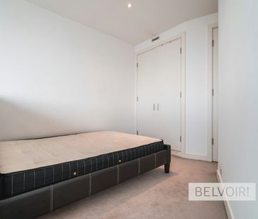 Flat to rent on - Photo 2