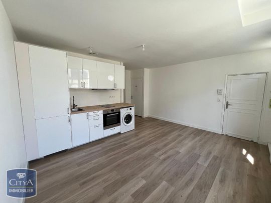 Location Appartement 2 pièces 45m² CHINON 37500 - Photo 1