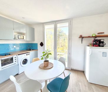 Location Appartement 2 pièces 30m² CASSIS 13260 - Photo 3