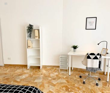 Via Quintino Sella, Florence, Tuscany 50136 - Photo 5