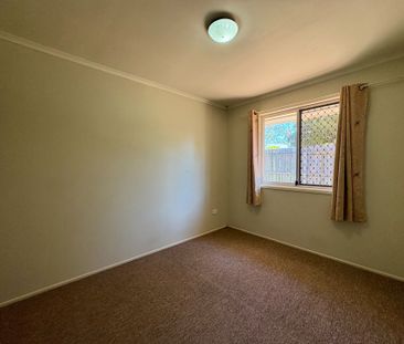 Spacious 2-Bedroom Unit in Prime Location - Photo 3