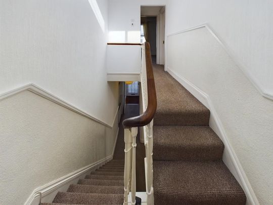 4 bedroom terraced house to rent - Photo 1