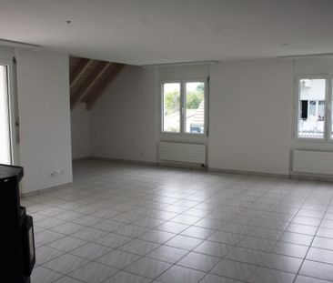 Spacious 4.5-room penthouse apartment with sunny balcony, Wängi - Photo 3