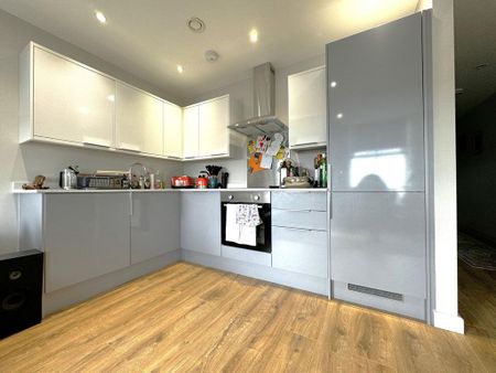 1 bedroom flat to rent - Photo 4