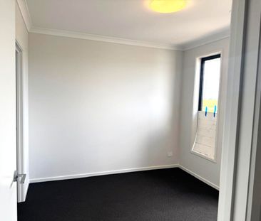 Brand-New Family Home in Prime Clyde North Location! - Photo 3