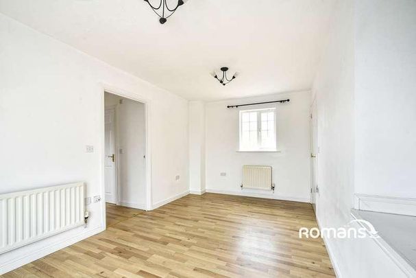 Warrener Close, Swindon, Wiltshire, SN25 - Photo 1