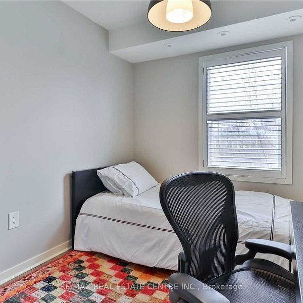 For Lease - 823 Dundas Street Unit# 5, Toronto, Ontario - Photo 1