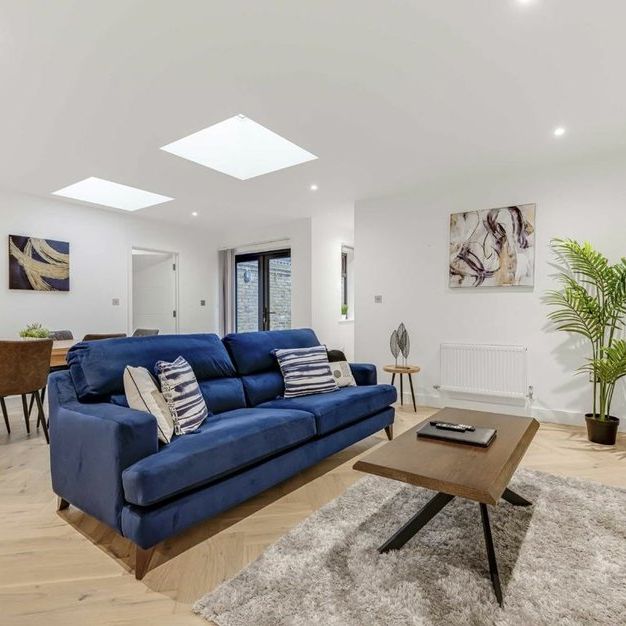 South Street - Photo 1