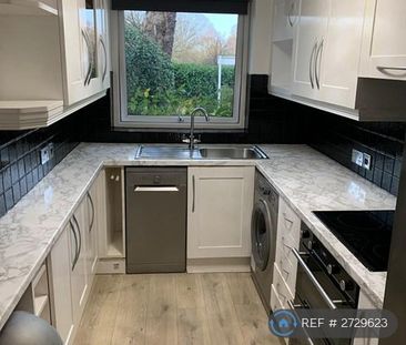 2 bedroom flat to rent - Photo 6