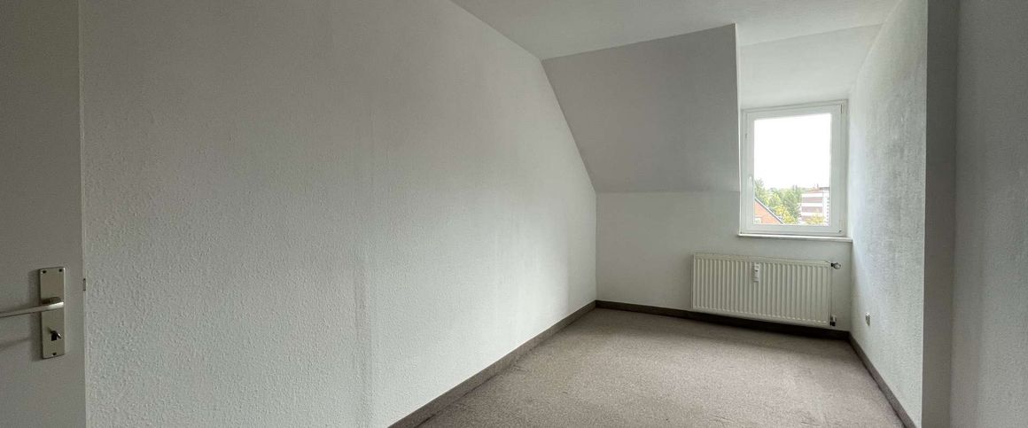 3 Raumwohnung mit modernem Bad in guter Wohnlage von Altchemnitz! - Photo 1