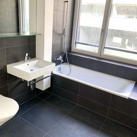 Schönes Zuhause für Familien - Photo 1