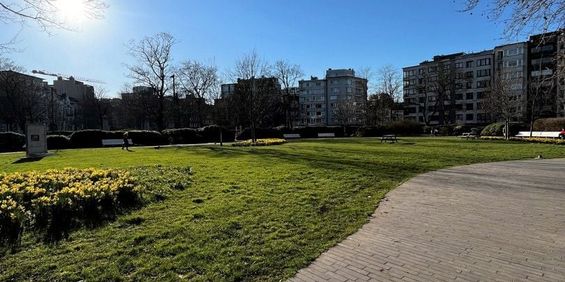 Appartement te huur in Oostende voor € 1.000 met 2 slaapkamers - Photo 3