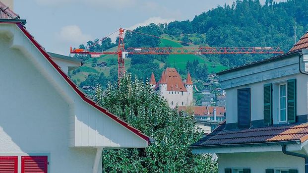3 Zimmer-Wohnung in Thun (BE), möbliert, auf Zeit - Photo 1