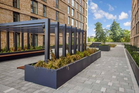 1 bedroom flat to rent - Photo 2