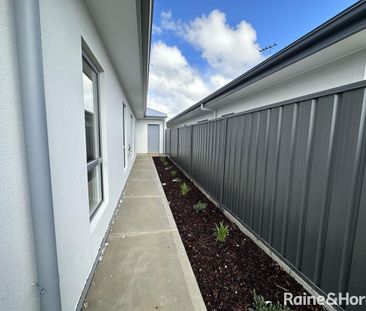 13 Emerald Way, Mount Barker, SA 5251 - Photo 1