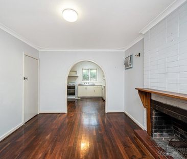 Charming One Bedroom Home - Photo 4