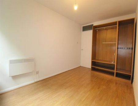 2 Bedroom Apartment Available Arranging tenancy - Photo 2