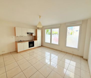 Location Appartement 2 pièces 35m² - Photo 2