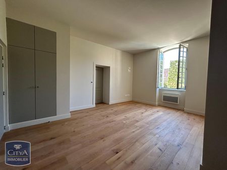 Location Appartement 2 pièces 46m² DOLE 39100 - Photo 3