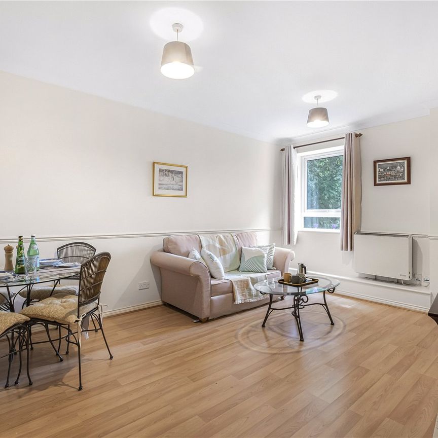 Aldersgate Street, London, EC1A 4JE - Photo 1