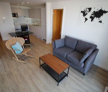 2 Bed Flat, Oxid House, M1 - Photo 3