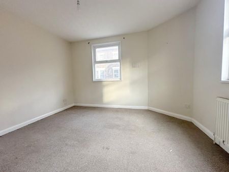 1 bedroom maisonette to rent - Photo 2