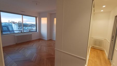 location Appartement T6 DE 202.36m² À PARIS - Photo 3