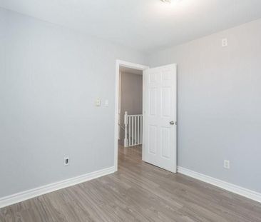 For Lease - 271 Carson Drive Unit# Main Fl, Hamilton, Ontario - Photo 5