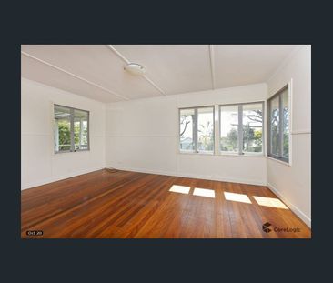 CHARMING 3-BED 1-BATH - Photo 1