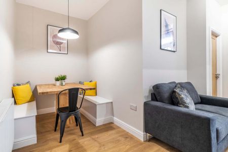 1 bedroom in a house share to rent - Photo 3