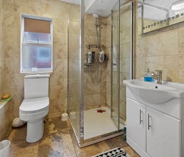 4 bedroom terraced house to rent - Photo 1