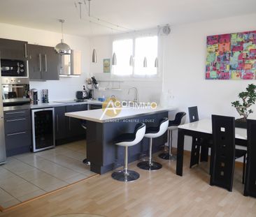 Location Appartement 2 pièces 48m² LA SEYNE SUR MER 83500 - Photo 3