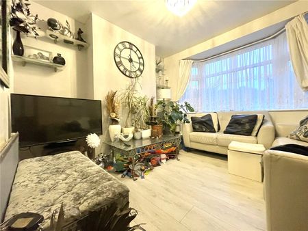 Bastion Road, London, SE2 0RH - Photo 2